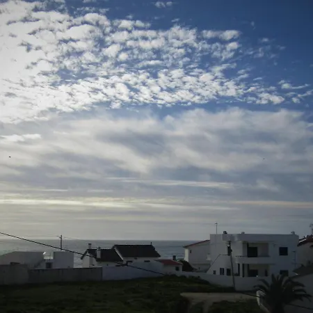 Pedras Do Mar - - Peniche Consolação